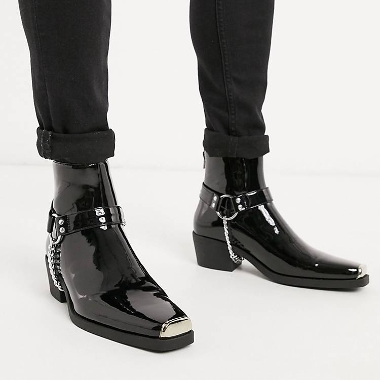 ASOS Herren Schuhe Stiefel Chelsea Boots Cuban heel western chelsea boots in faux leather with metal hardware 