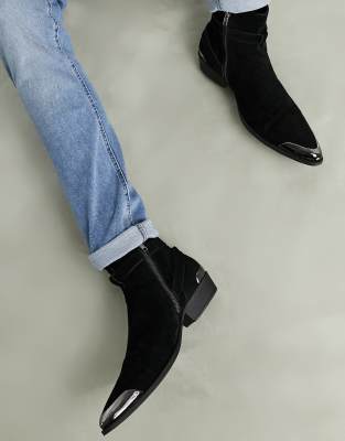 asos design cuban heel western chelsea boots in black leather with buckle detail