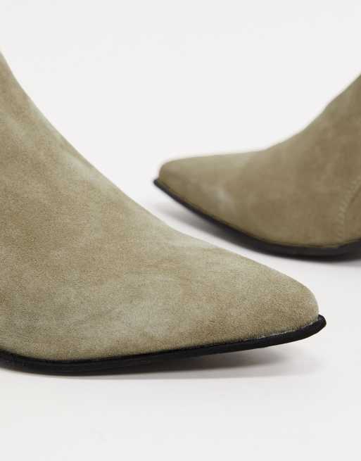 ASOS DESIGN cuban heel western chelsea boots in stone suede, 3 of 4