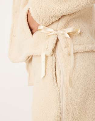 Asos Design Cuddle Fleece Jacket In Neutral