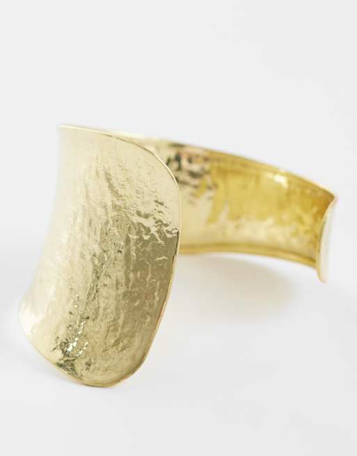 ASOS DESIGN cuff bangle in hammered gold tone, 2 of 3