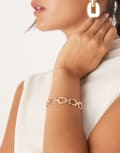 [ASOS DESIGN] ASOS DESIGN cuff bracelet with squared-off chain design in gold tone No Size GOLD