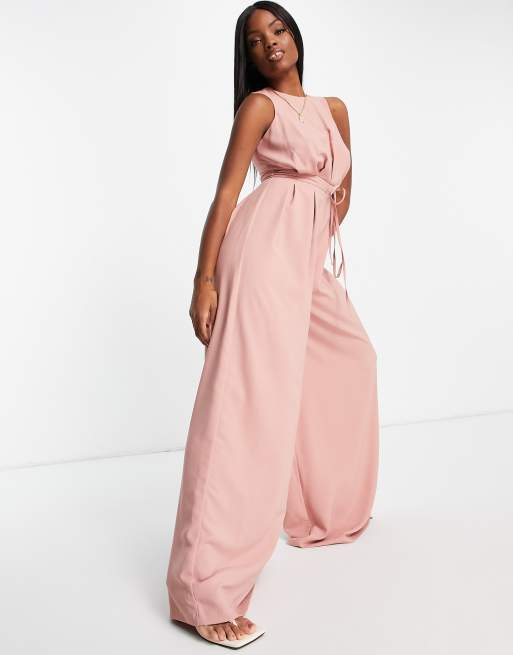 ASOS DESIGN - Culotte-jumpsuit met aangesnoerde taille en racer hals in taupe 