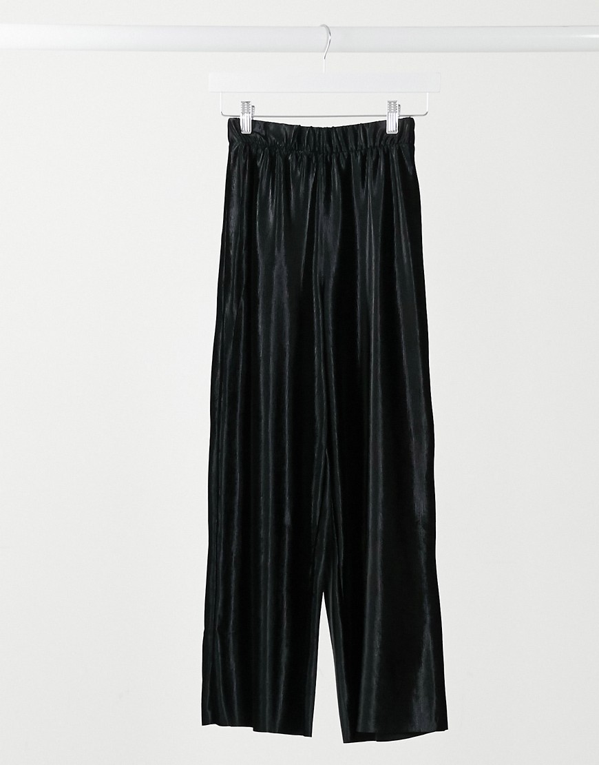 ASOS DESIGN culotte pant in velour in black
