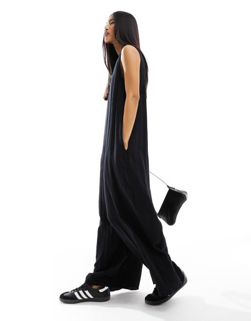 ASOS DESIGN - Culotte romper-jumpsuit met ronde hals in zwart, 4 van 4