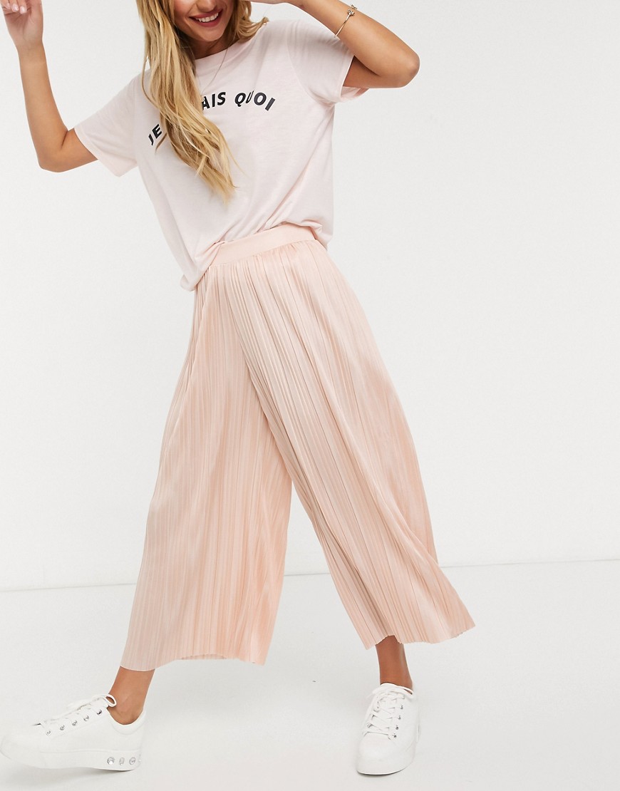 ASOS DESIGN culotte trouser in pleated satin-Pink
