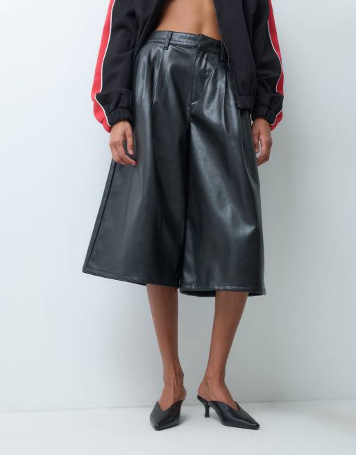 ASOS DESIGN - Culottes largas de poliuretano en negro, 3 de 5