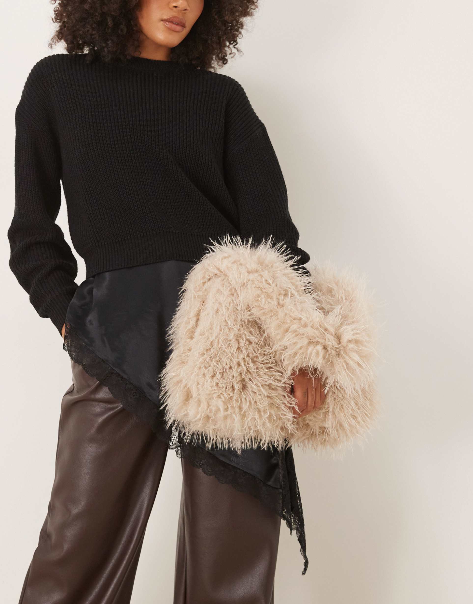 asos design curly faux fur tote bag in cream