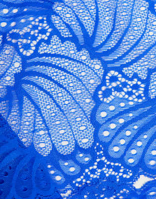 Thumbnail 4 of 4