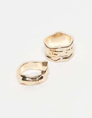 ASOS DESIGN Curve - 2er-Pack goldfarbene Ringe mit geschmolzenem Design