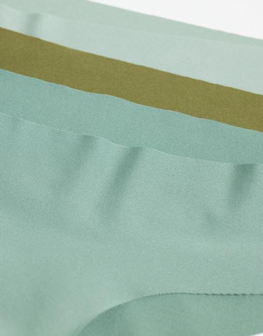 ASOS DESIGN Curve – 3er-Pack sich nicht abzeichnende Tangas in Grün, 3 von 3