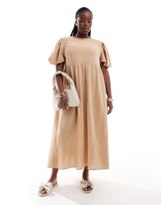 ASOS DESIGN Curve - Aangerimpelde midi-jurk van dubbele stof met pofmouwen in zandkleur