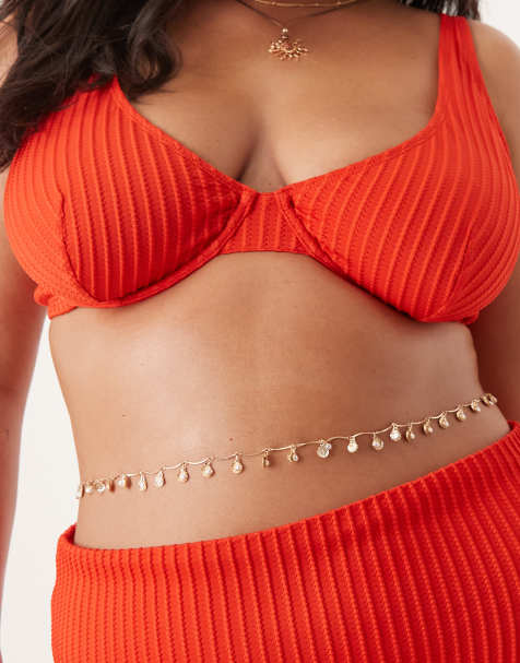 ASOS DESIGN Curve – Łańcuszek na brzuch w kolorze złota z ozdobnymi perełkami i muszelkami - view 1