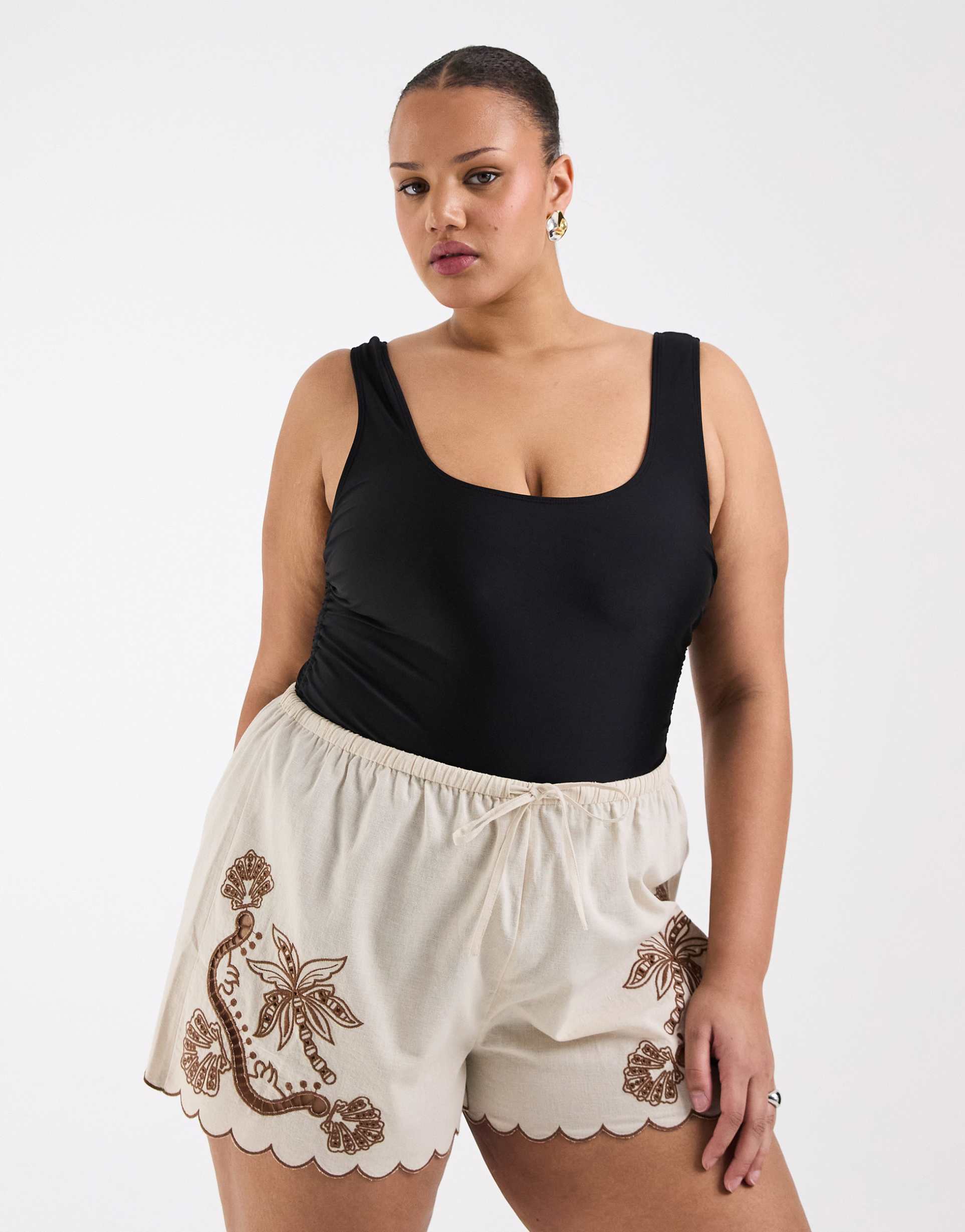 asos design curve angie palm beach tropical embroidered tie side shorts in stone