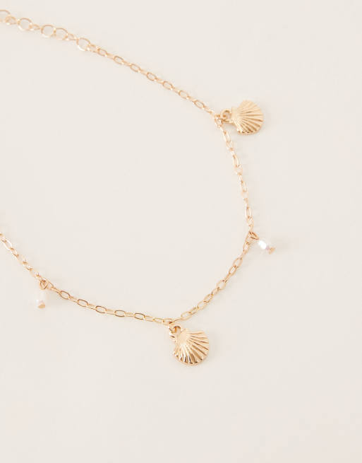 ASOS DESIGN Curve anklet with shell details and faux pearls in gold tone, 2 of 3