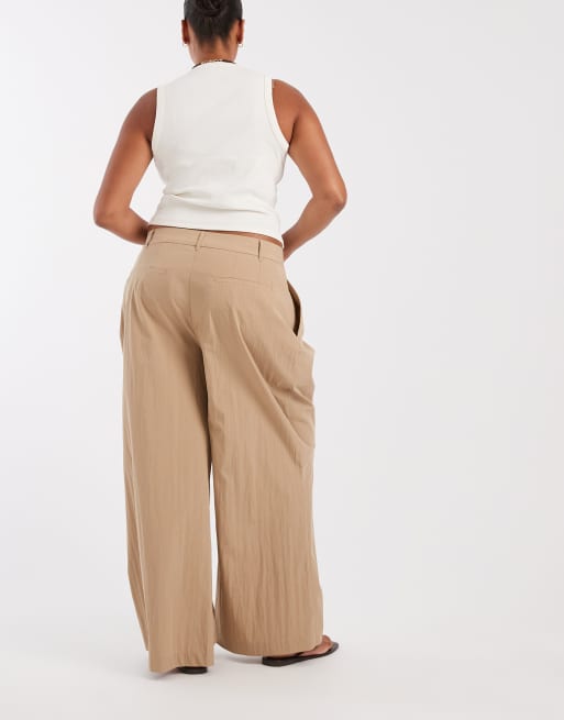 ASOS DESIGN Curve Anzughose mit Bundfalten und weitem Bein in Schwammgrün, 5 von 5