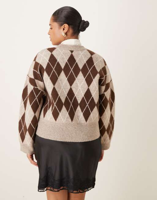 ASOS DESIGN Curve argyle embellished neck sweater in brown, 4 of 4