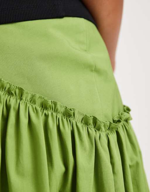 ASOS DESIGN Curve asymmetric dropped waist maxi skirt in green, 4 of 5