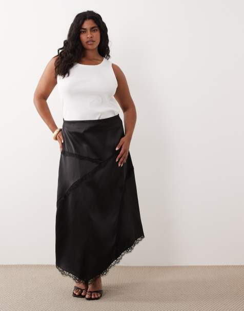 ASOS DESIGN Curve - Asymmetrische satijnen maxi rok met kanten detail in zwart - view 1