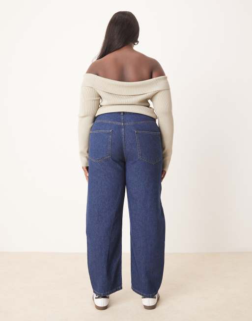 ASOS DESIGN Curve barrel leg jeans in indigo, 2 of 5