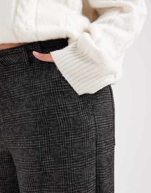 ASOS DESIGN Curve barrel leg pants with seam detailing in textured black and white plaid, 3 of 5
