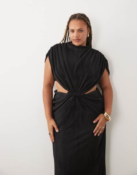 ASOS DESIGN curve batwing plait ruched waist plisse dress in black - view 1