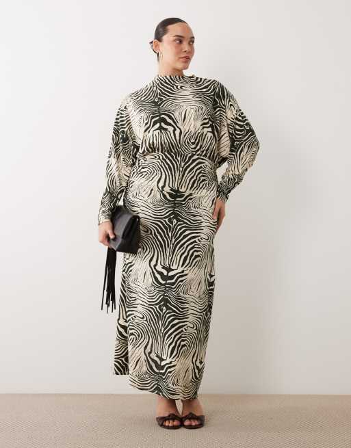 ASOS DESIGN Curve batwing zebra maxi dress, 2 of 4