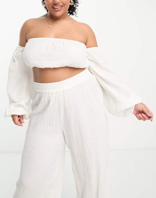 ASOS DESIGN Curve beach off-shoulder crop top with detachable volume  sleeves in white gauze - part of a set