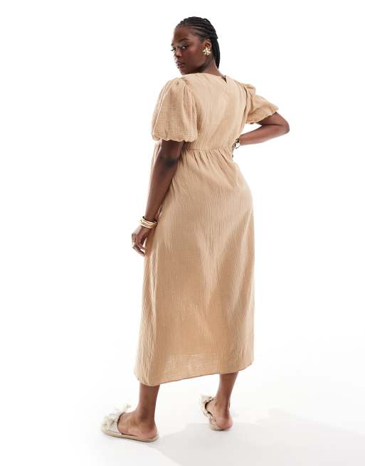 ASOS DESIGN Curve – Beige klänning i midilängd och dubbelt tyg med puffärm, 3 av 4