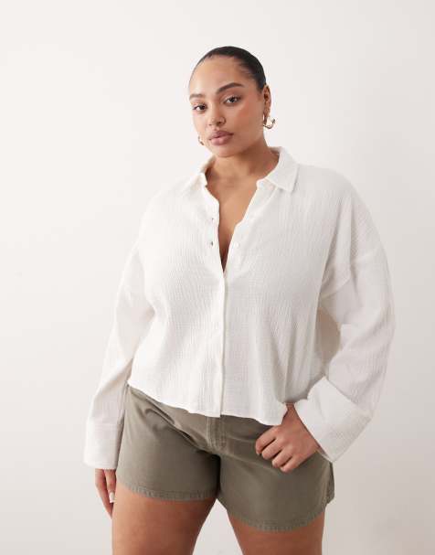 ASOS DESIGN Curve – Benvit skjorta i strukturerad bomull och kort design - view 1