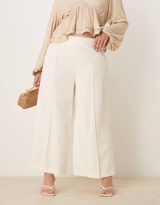 ASOS DESIGN Curve – Benvita, figursydda culotte-byxor i linnetyg, 2 av 5