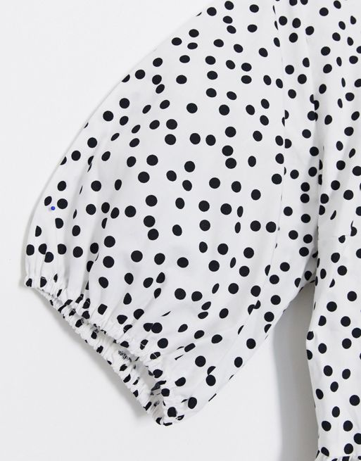 ASOS DESIGN Curve – Biało-czarna warstwowa sukienka popelinowa midi w  kropki | ASOS