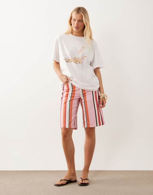 ASOS DESIGN Curve – Biały T-shirt oversize z grafiką z samochodem w stylu vintage, 2 z 4