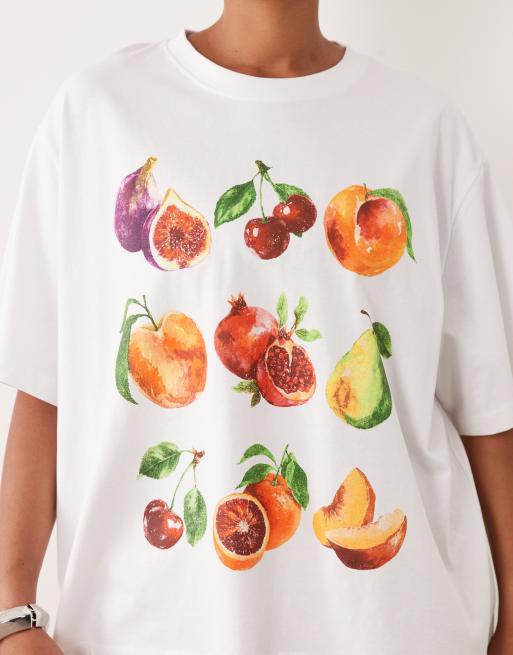 ASOS DESIGN Curve – Biały T-shirt oversize z nadrukiem owoców, 3 z 4