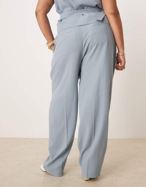 ASOS DESIGN Curve – Blå, figursydda byxor i linnelook med guldfärgade knappar, del av set, 4 av 5