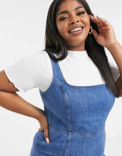 ASOS DESIGN Curve – Blå förklädesklänning i jeanstyg med fyrkantig ringning, 3 av 4
