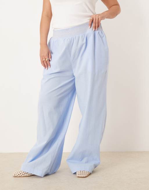 ASOS DESIGN Curve - Blå pull-on bukser i hørblanding med brede ben og smocksyninger i taljen, 2 af 5