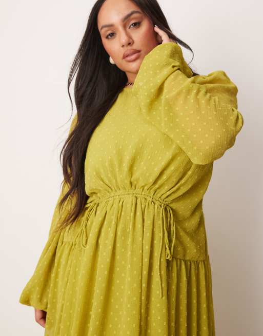 ASOS DESIGN Curve – Blekgrön maxiklänning i dobbyväv med indragen detalj, 2 av 4