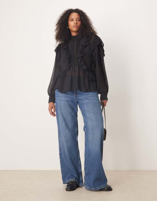ASOS DESIGN Curve - Blouse à manches longues et volants avec détail brodé - Noir, 3 de 4