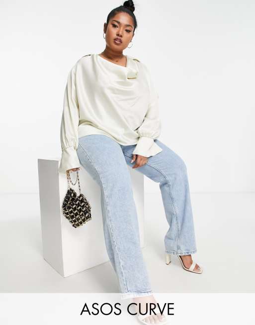 ASOS DESIGN Curve - Blouse met lange mouwen, lage hals en kraag in crème 