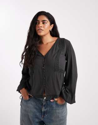 ASOS DESIGN Curve - Blouse texturée à manches longues et empiècement en dentelle - Noir