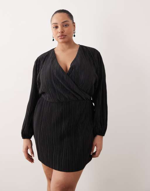 ASOS DESIGN Curve blouson plissé mini dress in black, 3 of 4