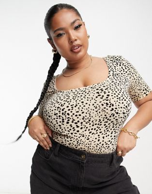 ASOS DESIGN Curve skinny fit t-shirt body in mini leopard print - ASOS Price Checker