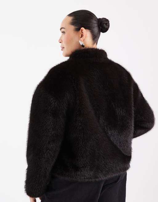 ASOS DESIGN Curve bomberjacka i fuskpäls med dragkedja i mörkbrunt, 3 av 4