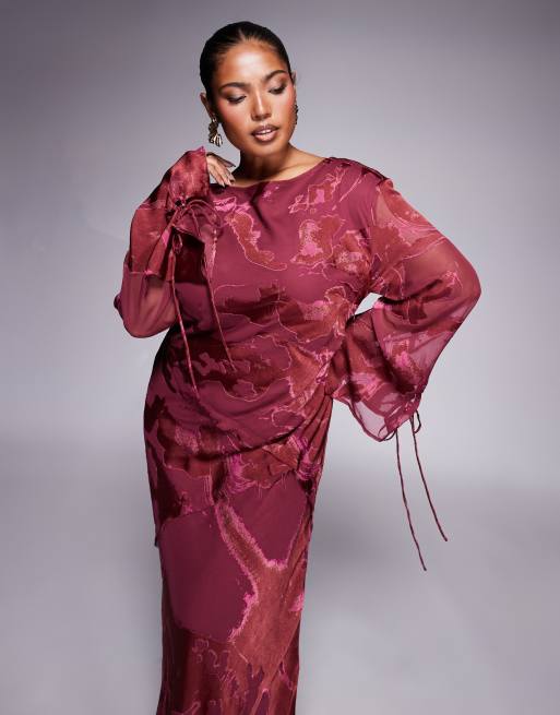 ASOS DESIGN Curve - Bordeaux maxikjole i devoré med lige hals og sømdetaljer, 2 af 4