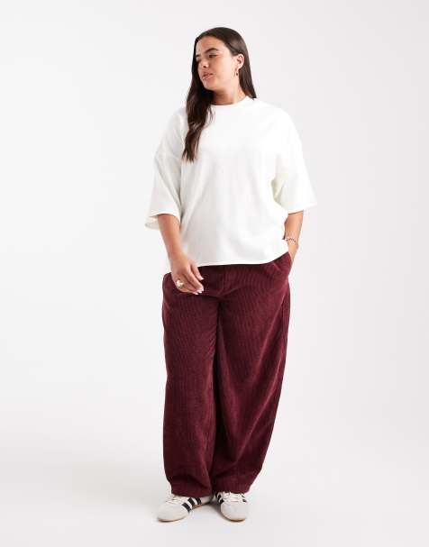 ASOS DESIGN Curve – Bordowe wciągane sztruksowe spodnie barrel - view 1
