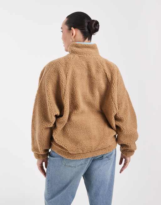 ASOS DESIGN Curve borg half zip sweatshirt with contrast binding in beige and blue, 4 of 4