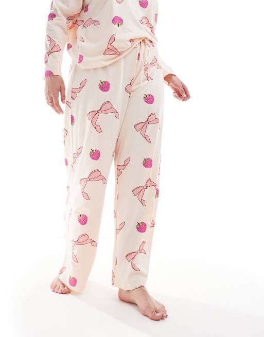 ASOS DESIGN Curve bow and fruit long sleeve top & trouser pyjama set in pink, 3 of 4