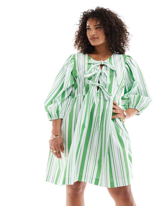 ASOS Curve - ASOS DESIGN Curve bow tie front mini smock dress in apple stripe