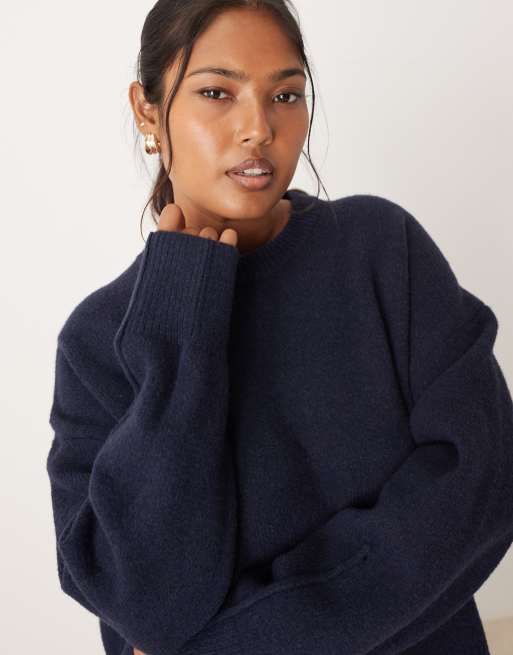 ASOS DESIGN Curve boxy crew neck sweater with side split detail in navy
